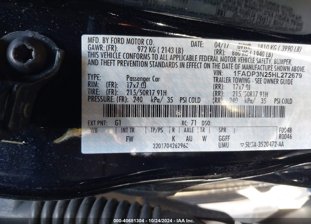 2017 FORD FOCUS TITANIUM VIN: 1FADP3N25HL272679