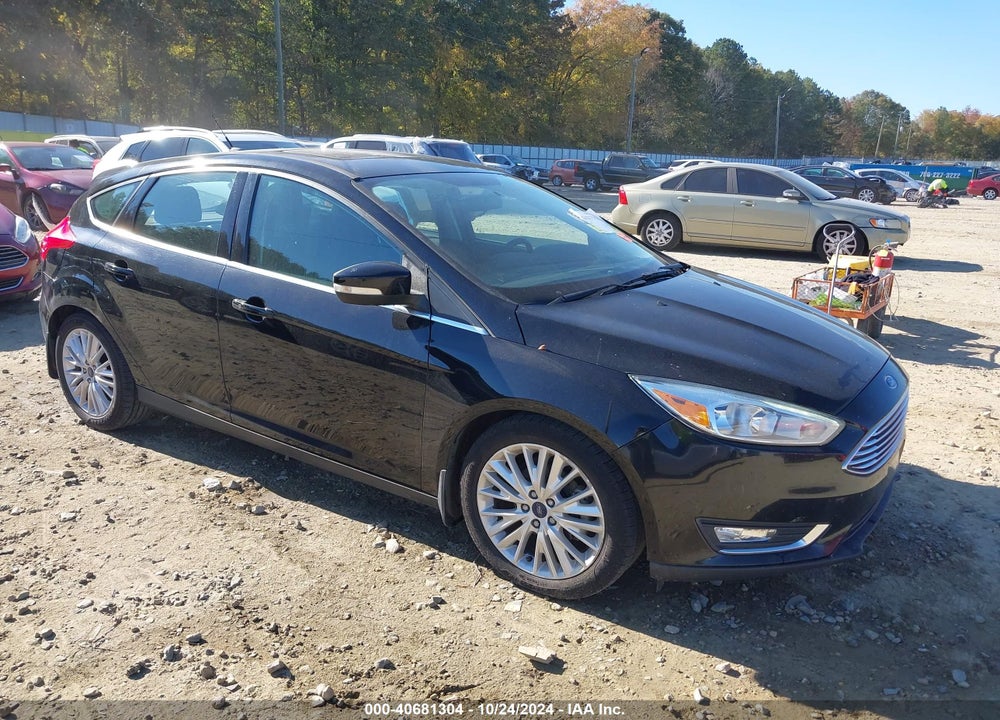 2017 FORD FOCUS TITANIUM VIN: 1FADP3N25HL272679