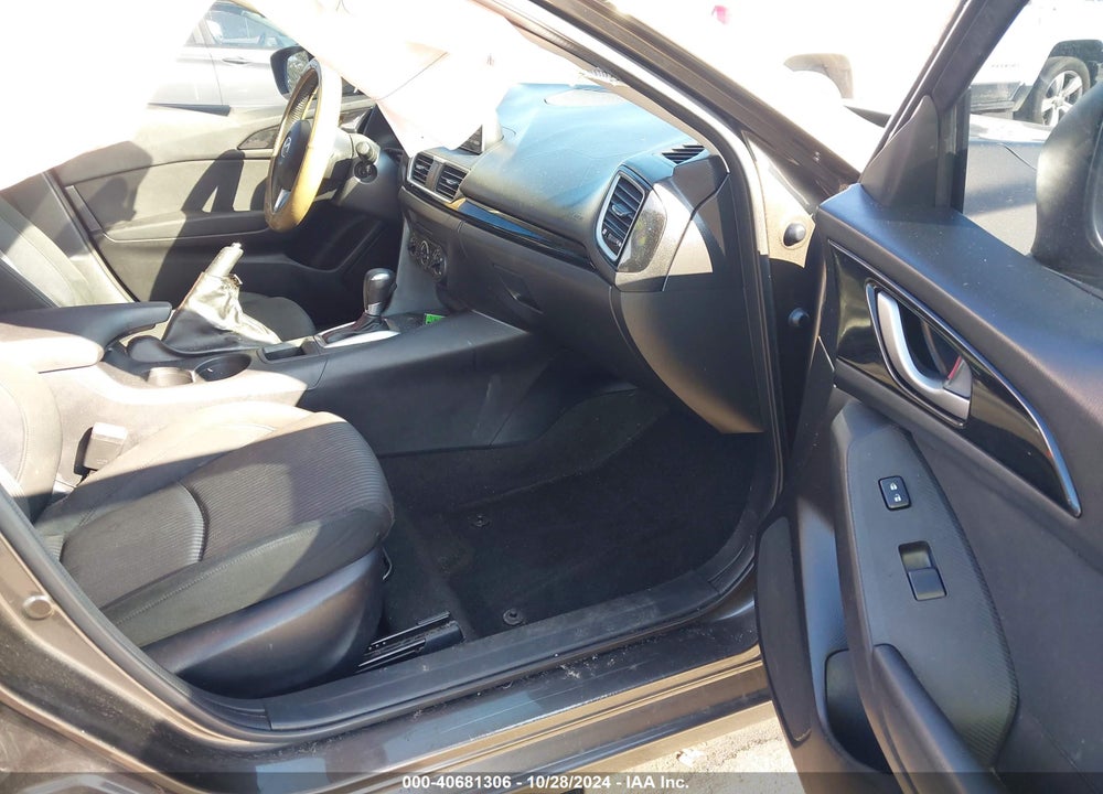 2014 MAZDA 3 I TOURING VIN: JM1BM1L74E1205088