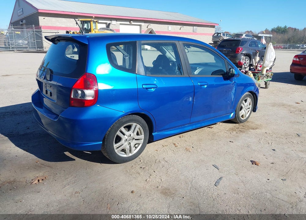 2007 HONDA FIT SPORT VIN: JHMGD38697S034223