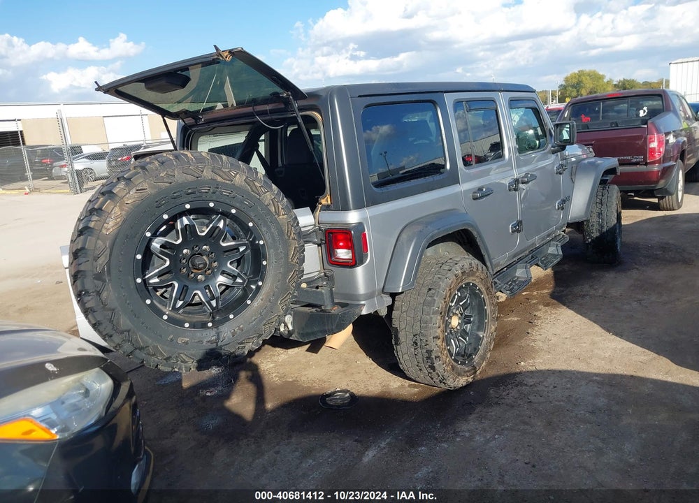 2018 JEEP WRANGLER UNLIMITED SPORT S 4X4 VIN: 1C4HJXDG1JW186596