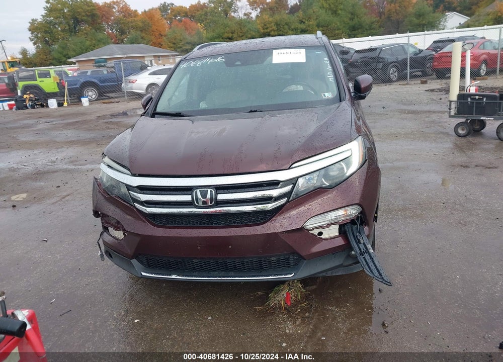 2017 HONDA PILOT TOURING VIN: 5FNYF6H96HB070607