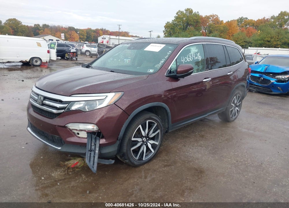 2017 HONDA PILOT TOURING VIN: 5FNYF6H96HB070607