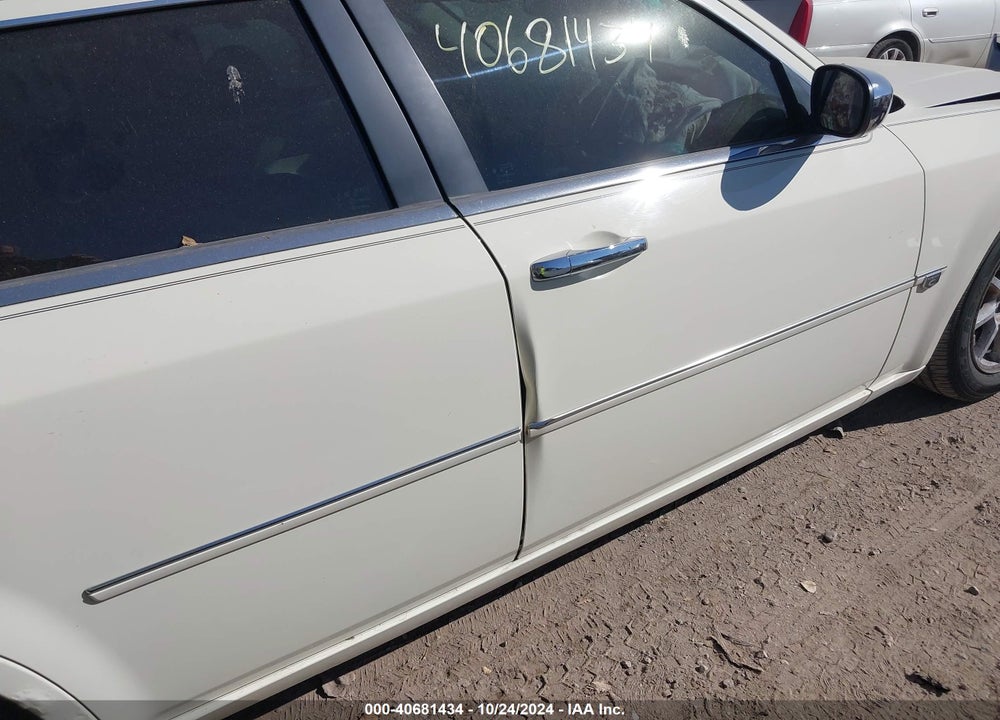 2007 CHRYSLER 300C VIN: 2C3KA63H37H658156