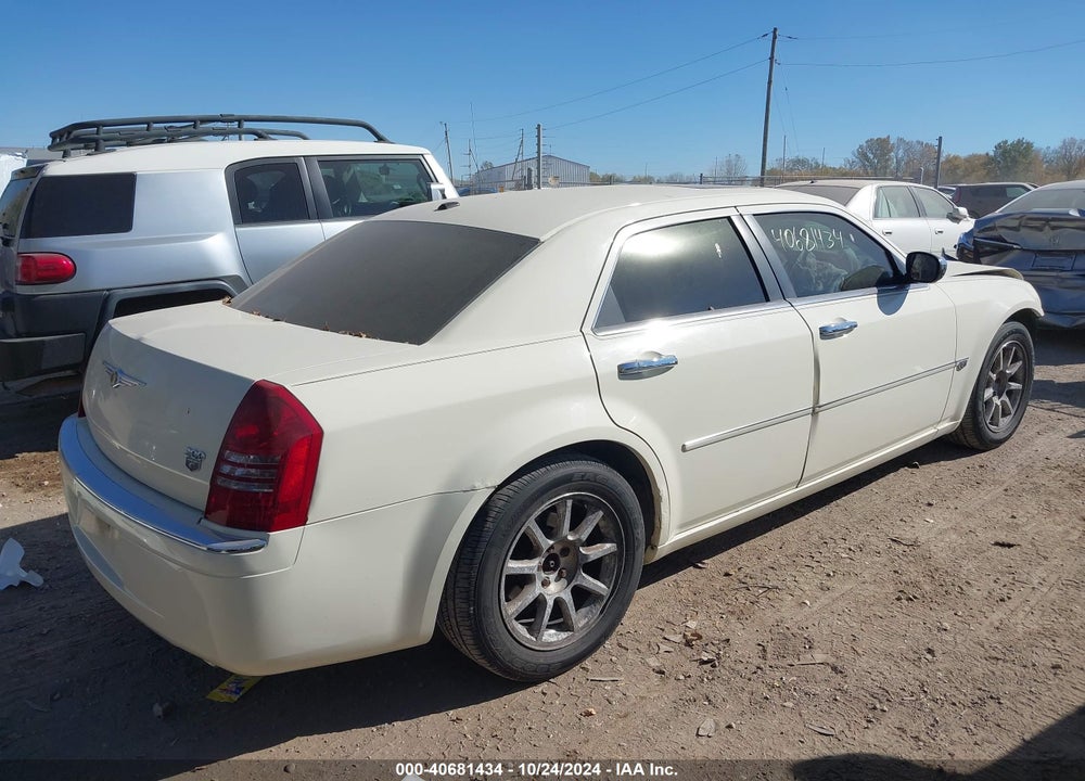 2007 CHRYSLER 300C VIN: 2C3KA63H37H658156
