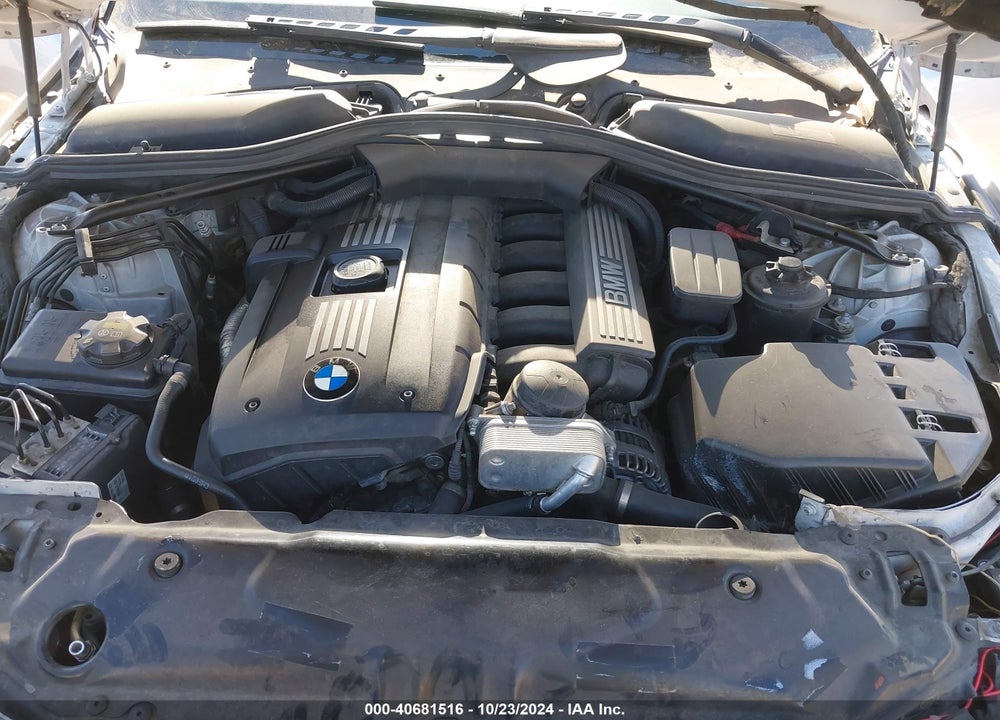 2008 BMW 528I VIN: WBANU53538CT16949