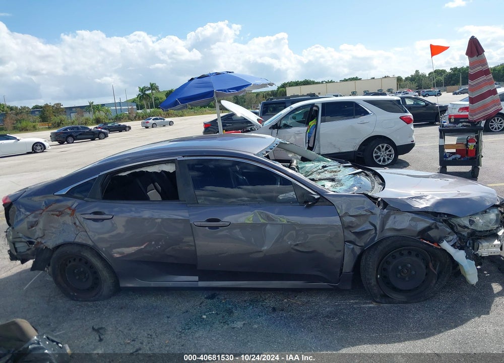 2018 HONDA CIVIC LX VIN: 2HGFC2F55JH563821