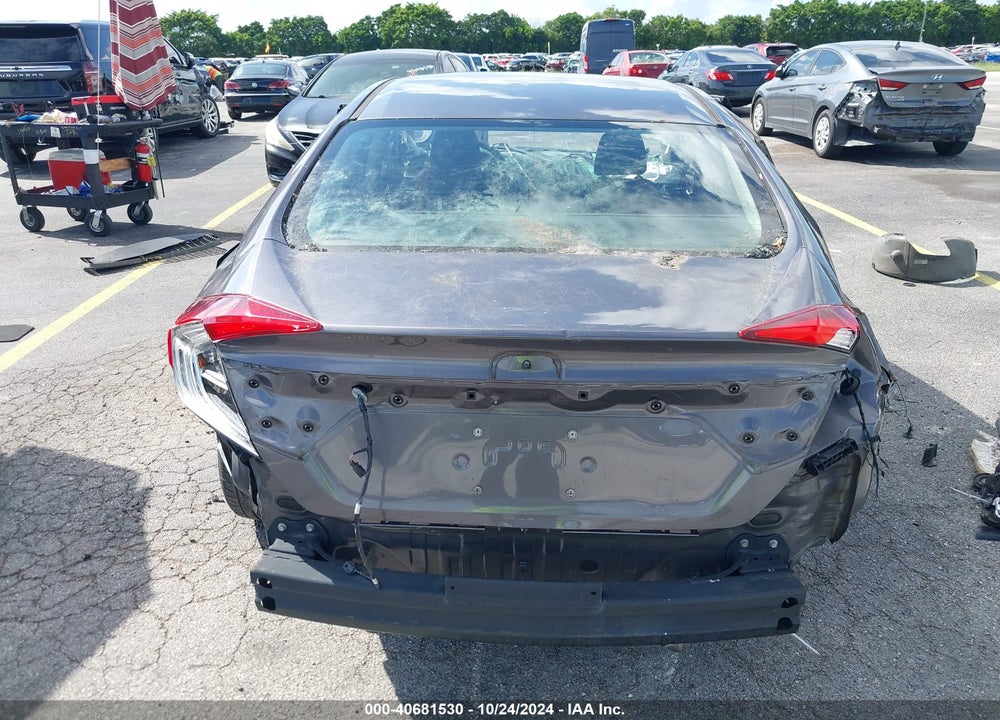 2018 HONDA CIVIC LX VIN: 2HGFC2F55JH563821