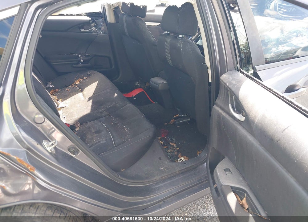 2018 HONDA CIVIC LX VIN: 2HGFC2F55JH563821