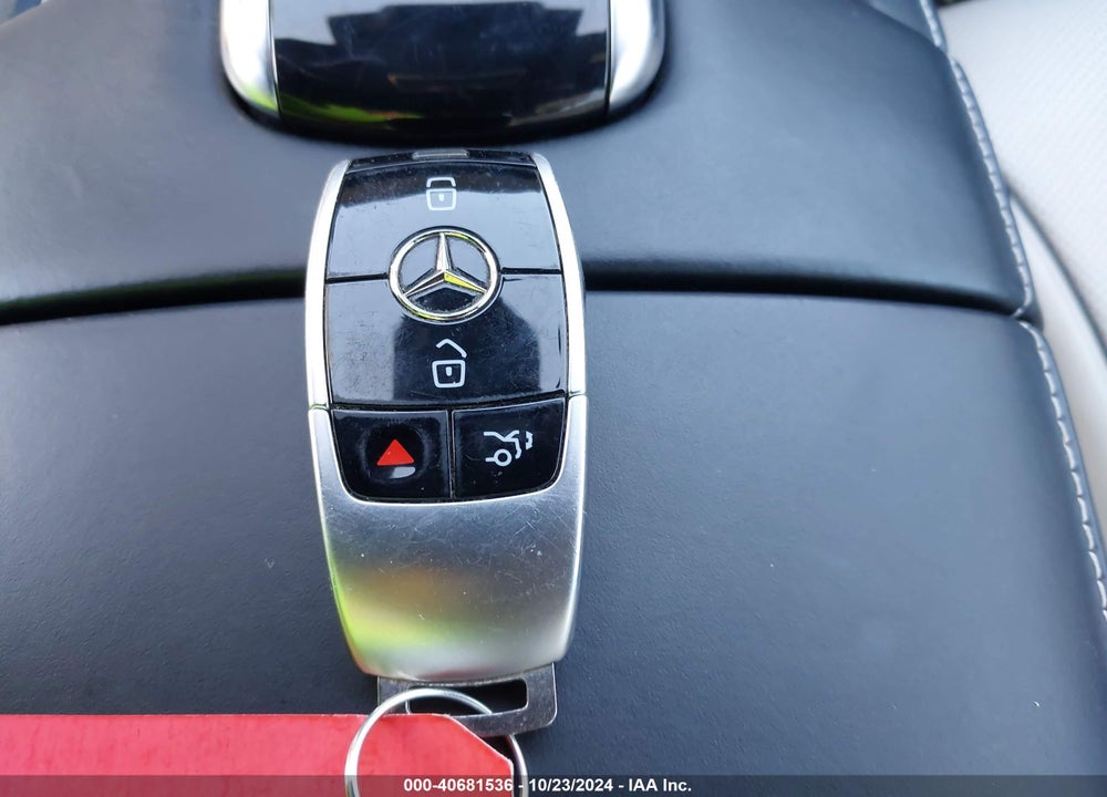 2019 MERCEDES-BENZ S 560 4MATIC VIN: WDDUG8GB4KA476144