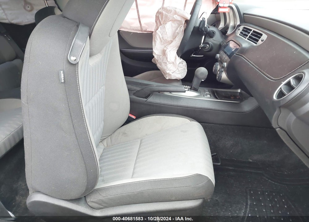 2015 CHEVROLET CAMARO 2LS VIN: 2G1FB1E38F9195897