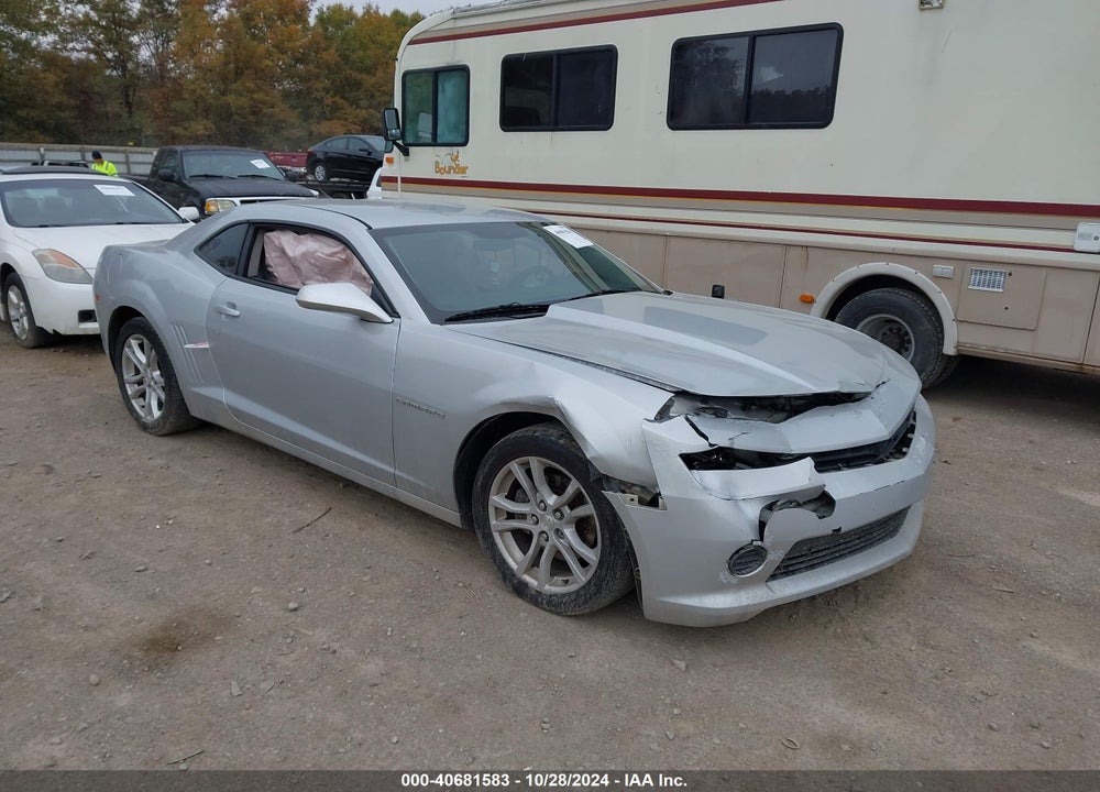 2015 CHEVROLET CAMARO 2LS VIN: 2G1FB1E38F9195897