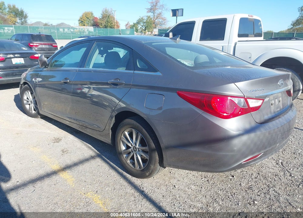 2012 HYUNDAI SONATA GLS VIN: 5NPEB4AC0CH338070