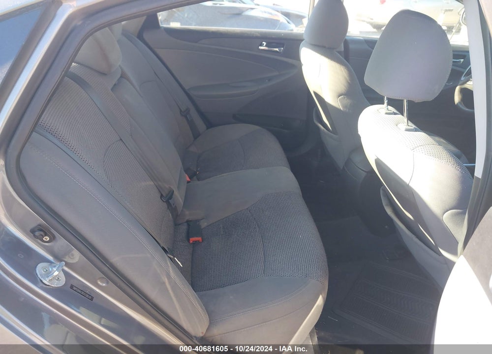2012 HYUNDAI SONATA GLS VIN: 5NPEB4AC0CH338070