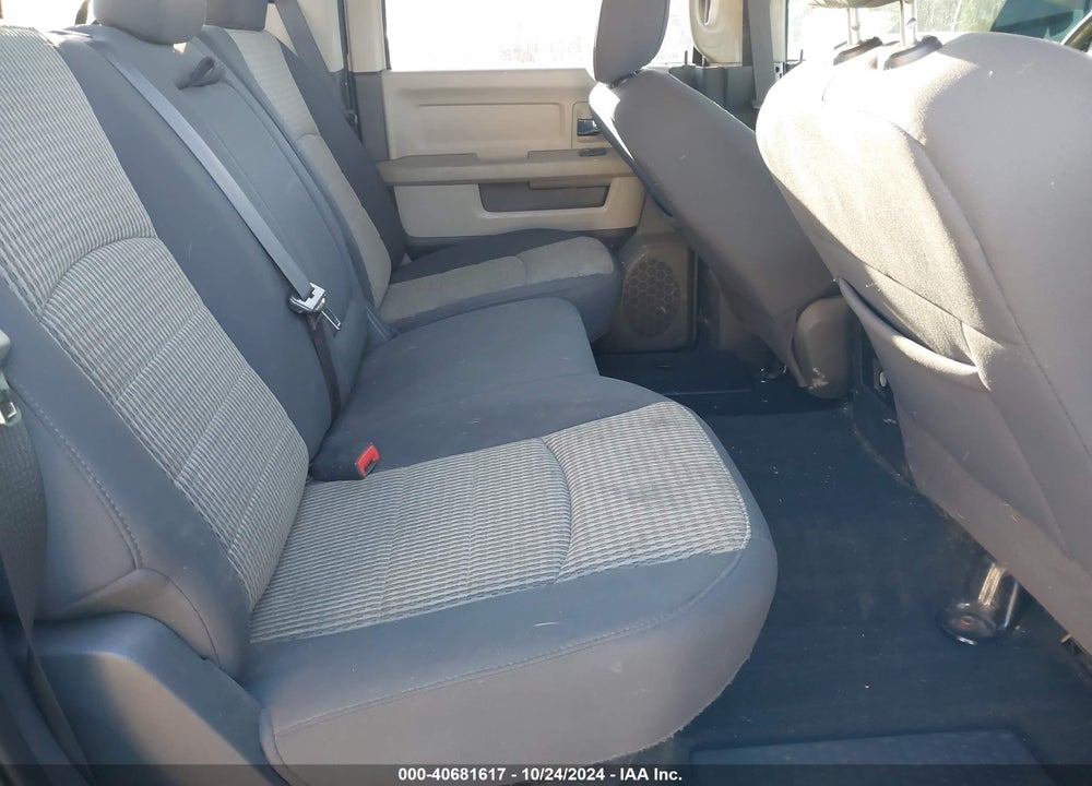 2011 RAM 1500 SLT VIN: 1D7RV1CT2BS649204