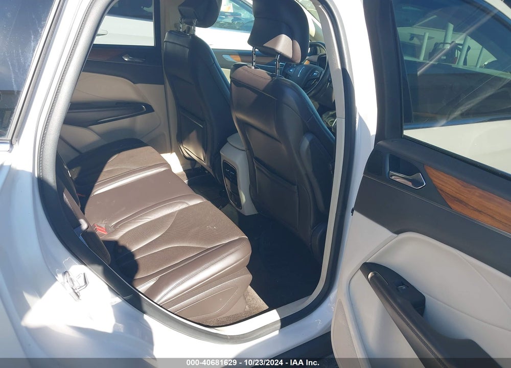 2015 LINCOLN MKC VIN: 5LMCJ1A92FUJ21975