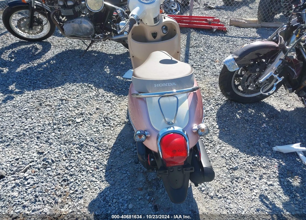 2014 HONDA NCH50 VIN: LALAF7011E3103246