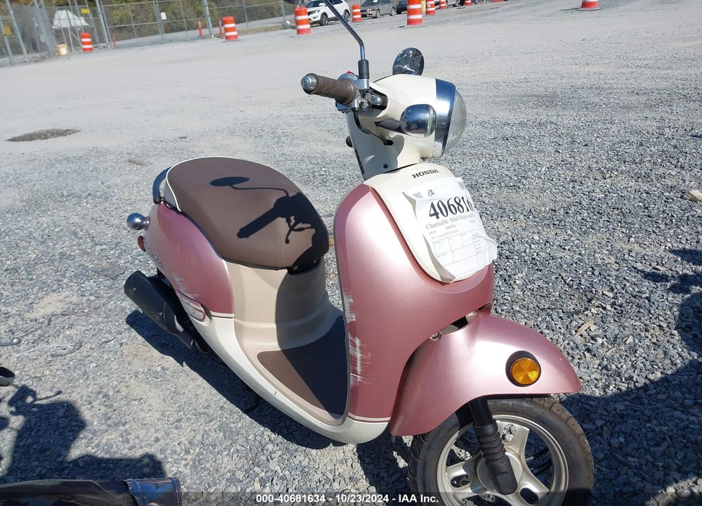 2014 HONDA NCH50 VIN: LALAF7011E3103246