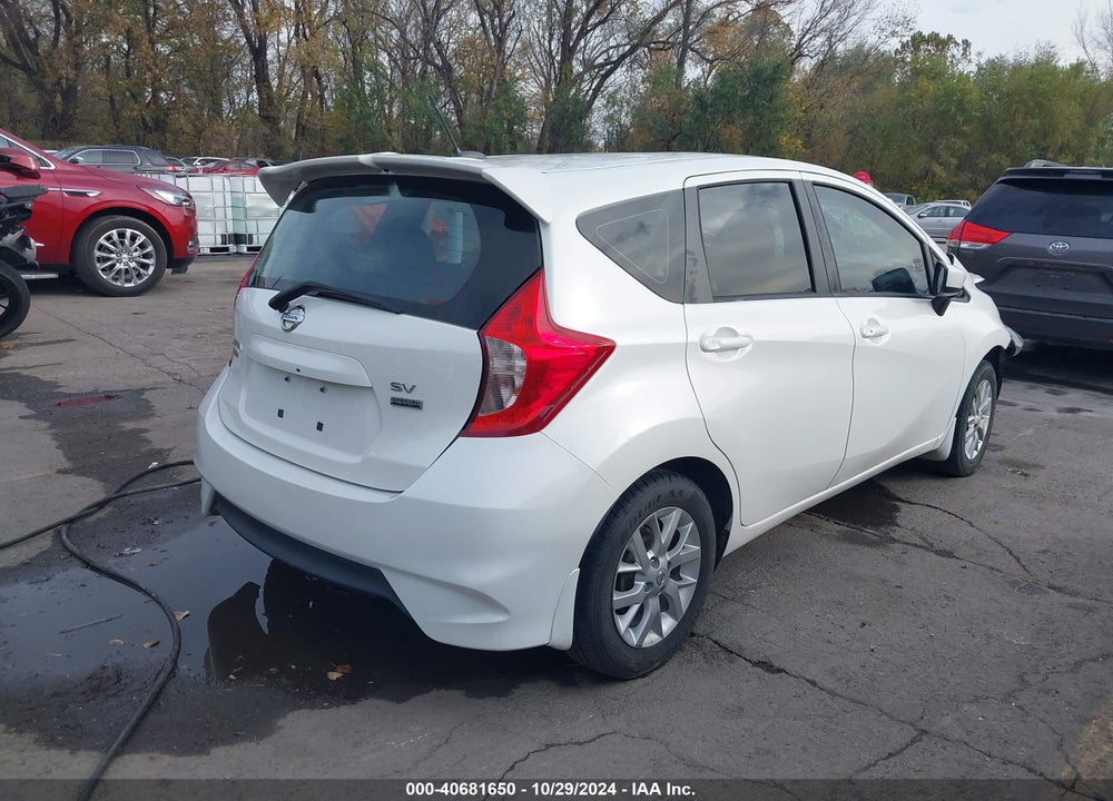 2018 NISSAN VERSA NOTE SV VIN: 3N1CE2CP9JL355971