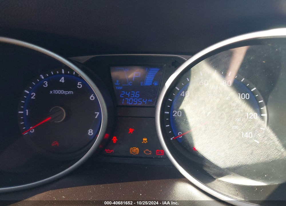 2014 HYUNDAI TUCSON SE VIN: KM8JU3AG4EU795507