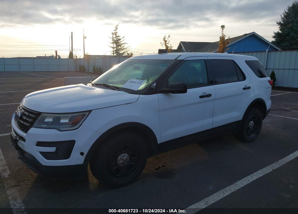 2016 FORD EXPLORER VIN: 1FM5K8ARXGGA63177