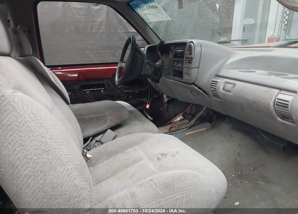 1995 GMC SIERRA K1500 VIN: 1GTEK19K4SE534845