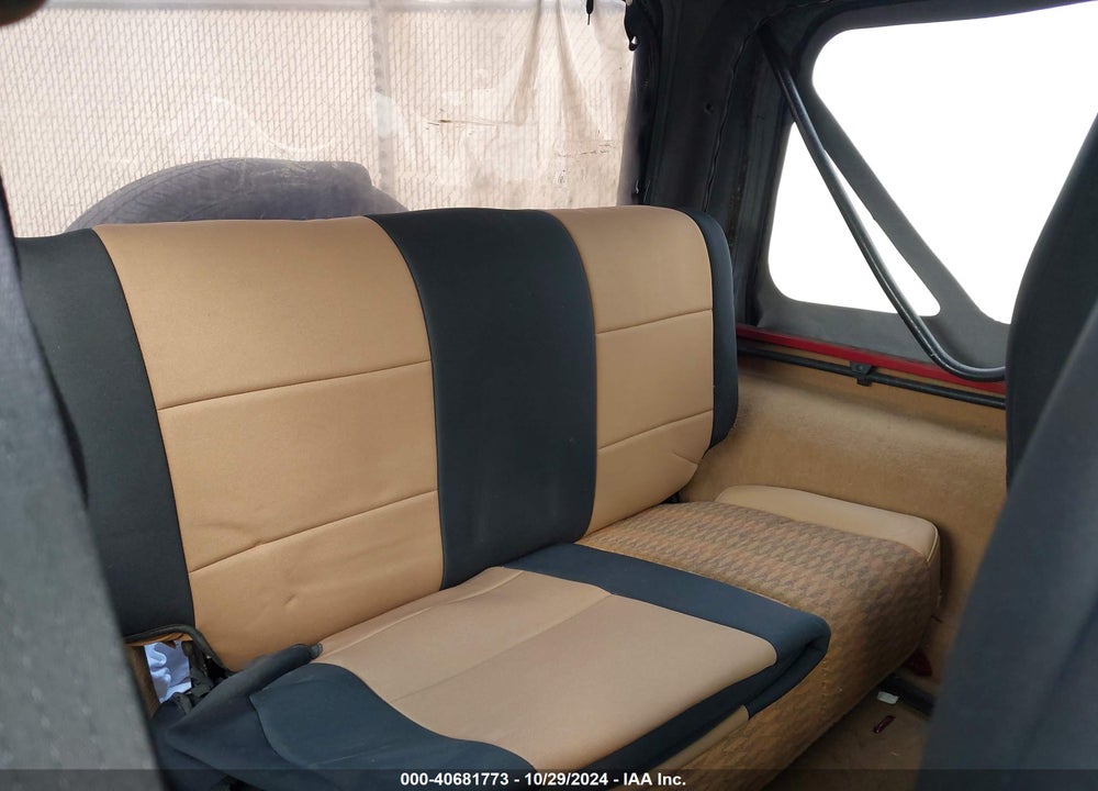 1998 JEEP WRANGLER SE VIN: 1J4FY29P6WP745036