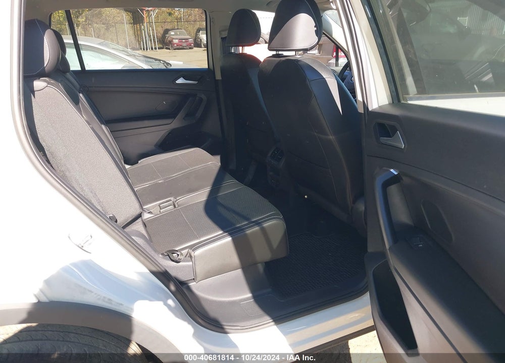 2021 VOLKSWAGEN TIGUAN 2.0T SE/2.0T SE R-LINE BLACK/2.0T SEL VIN: 3VV2B7AX2MM121902