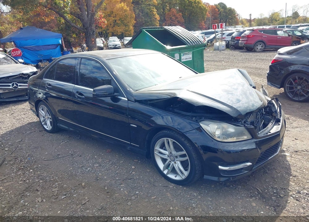 2012 MERCEDES-BENZ C 250 LUXURY/SPORT VIN: WDDGF4HB9CR224111