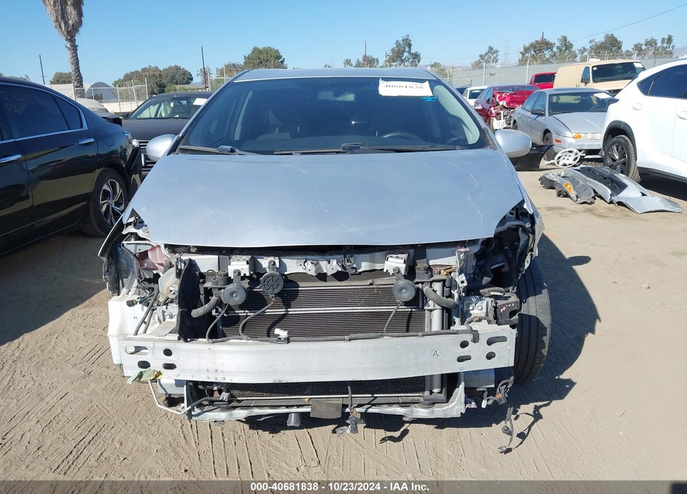 2015 TOYOTA PRIUS TWO VIN: JTDKN3DU9F0462946