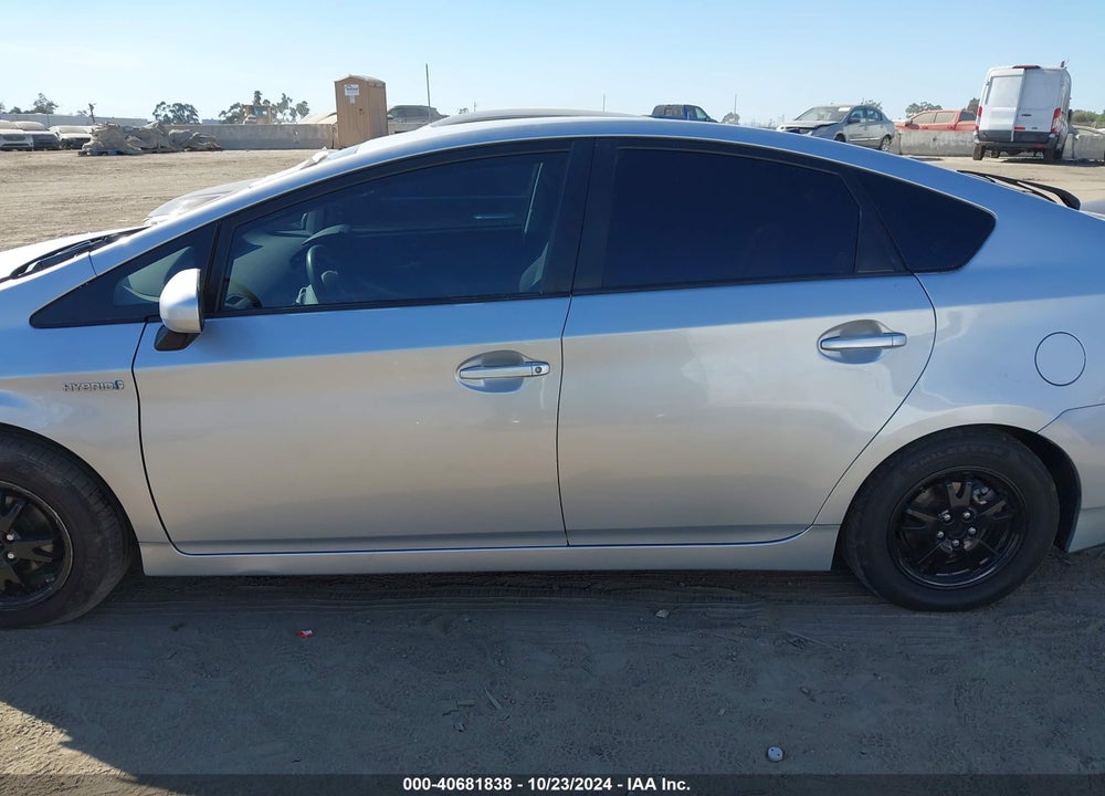 2015 TOYOTA PRIUS TWO VIN: JTDKN3DU9F0462946