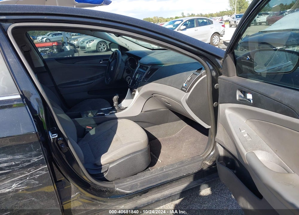 2012 HYUNDAI SONATA GLS VIN: 5NPEB4AC7CH380042