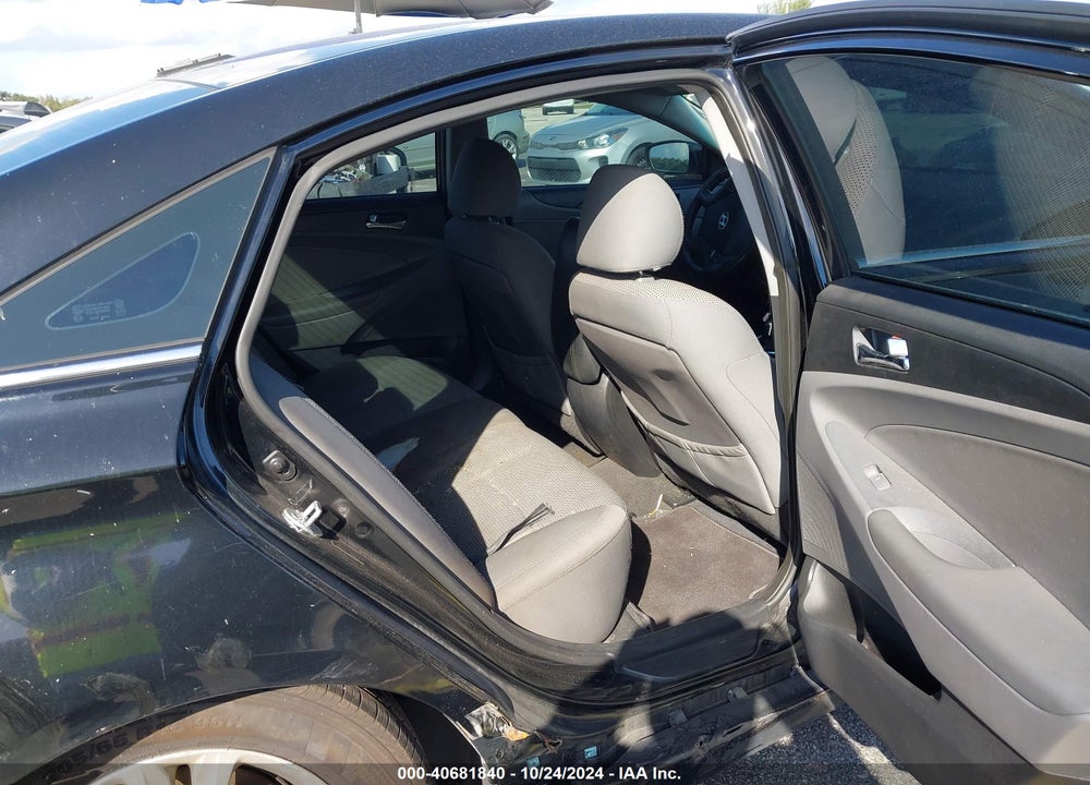 2012 HYUNDAI SONATA GLS VIN: 5NPEB4AC7CH380042