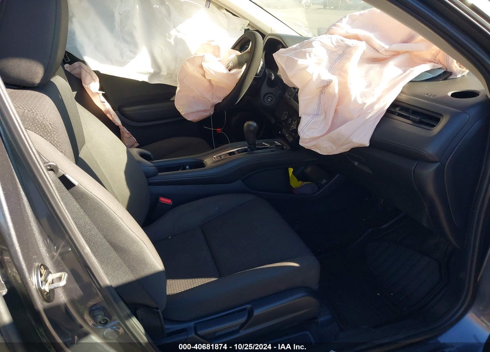 2019 HONDA HR-V LX VIN: 3CZRU6H39KG713162