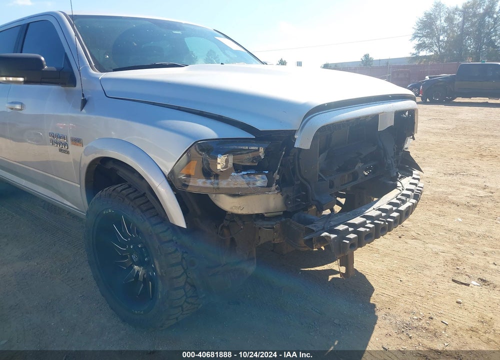 2019 RAM 1500 CLASSIC SLT 4X2 5'7 BOX VIN: 1C6RR6LT3KS552113
