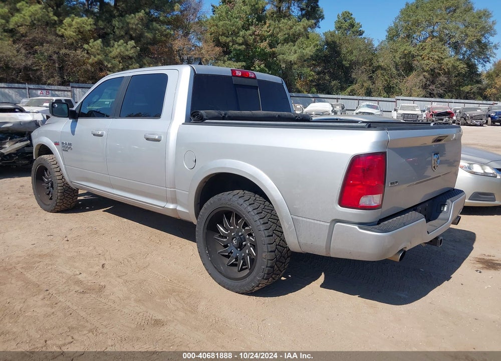 2019 RAM 1500 CLASSIC SLT 4X2 5'7 BOX VIN: 1C6RR6LT3KS552113