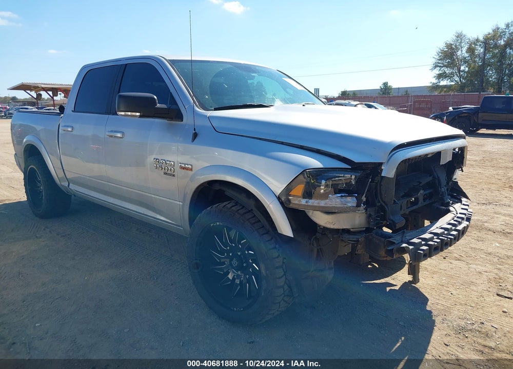 2019 RAM 1500 CLASSIC SLT 4X2 5'7 BOX VIN: 1C6RR6LT3KS552113