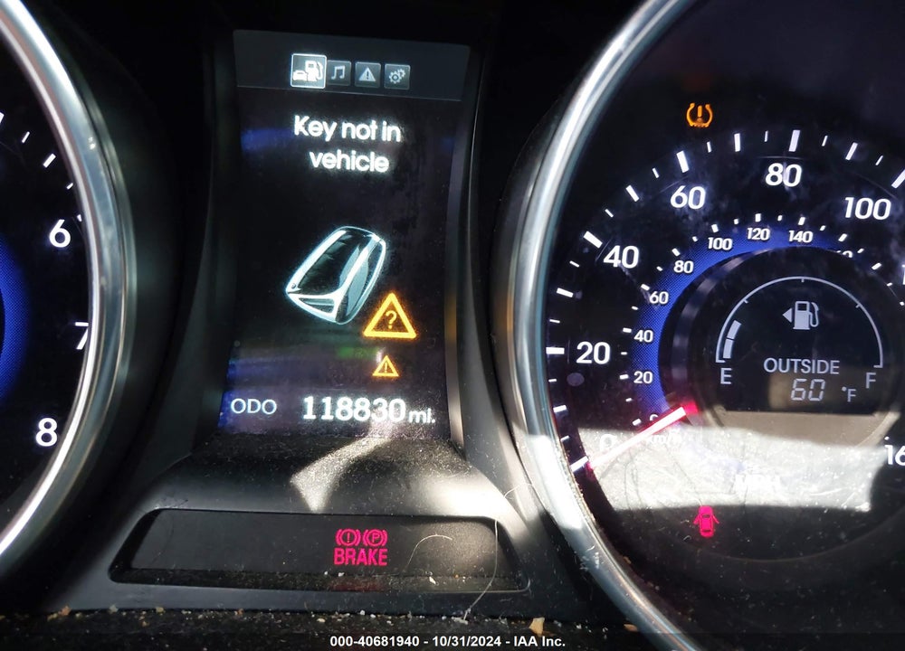 2015 HYUNDAI SANTA FE SPORT VIN: 5XYZUDLA8FG238642