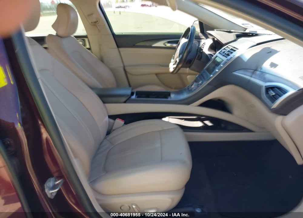2017 LINCOLN MKZ RESERVE VIN: 3LN6L5E91HR655605