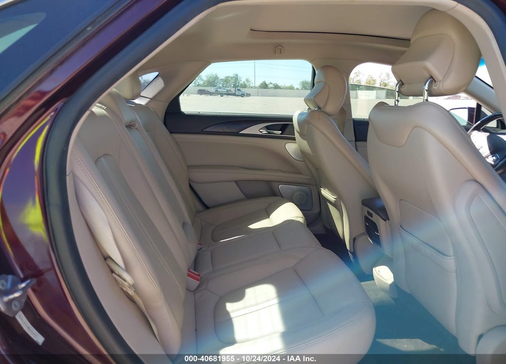 2017 LINCOLN MKZ RESERVE VIN: 3LN6L5E91HR655605