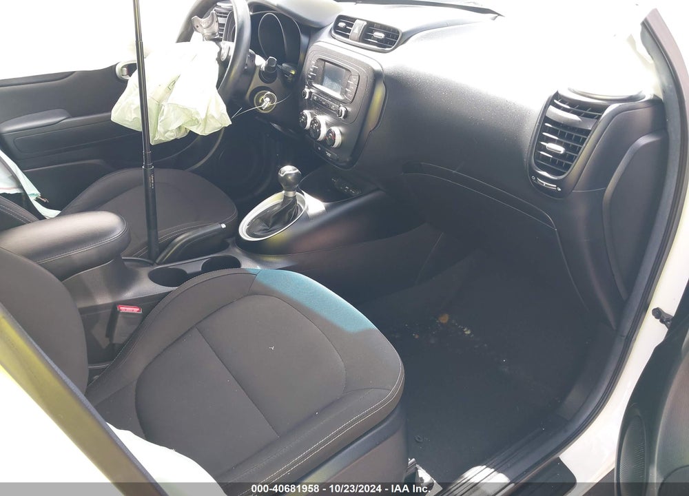 2016 KIA SOUL VIN: KNDJN2A29G7370219