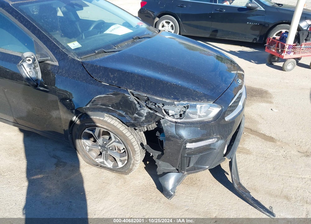 2019 KIA FORTE LXS VIN: 3KPF24AD7KE132406