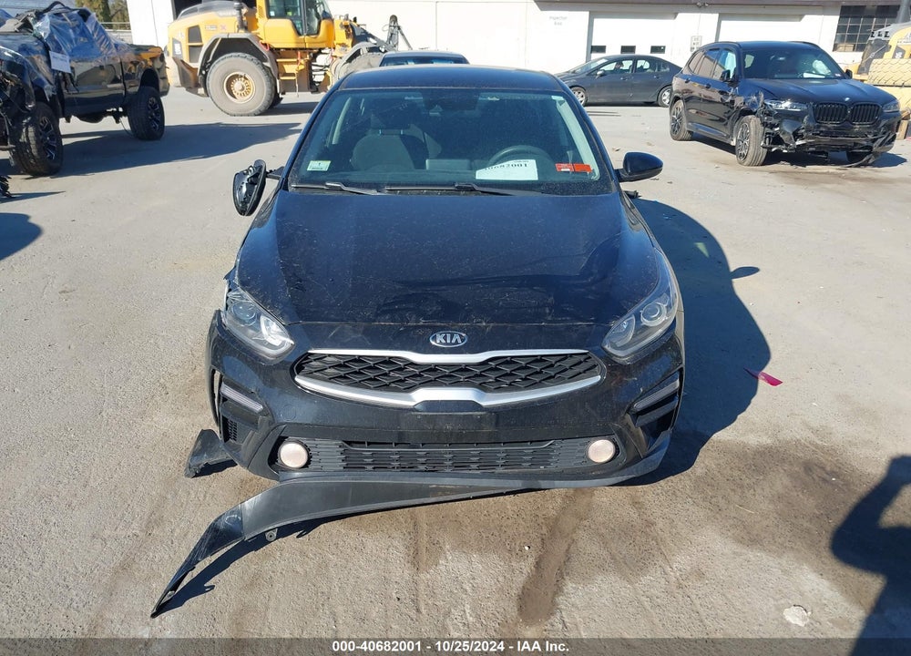 2019 KIA FORTE LXS VIN: 3KPF24AD7KE132406