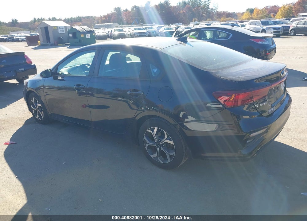 2019 KIA FORTE LXS VIN: 3KPF24AD7KE132406