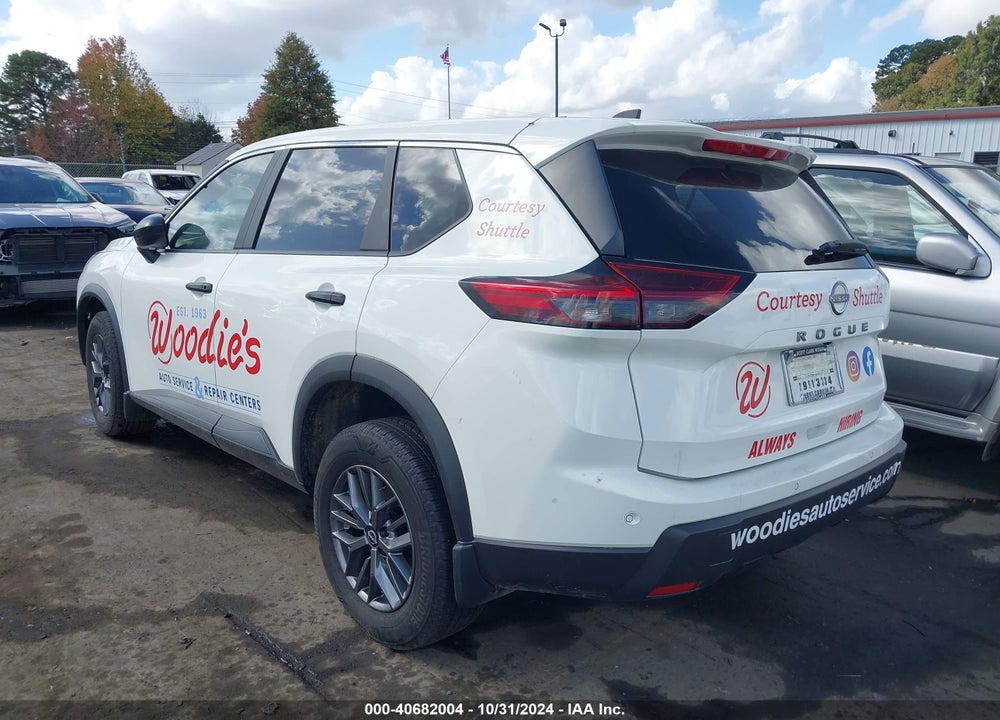 2024 NISSAN ROGUE S FWD VIN: 5N1BT3AA6RC688313