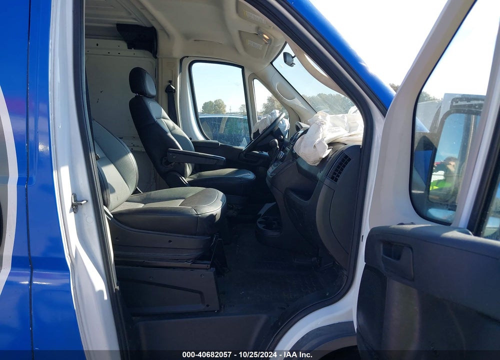 2018 RAM PROMASTER 1500 LOW ROOF 136 WB VIN: 3C6TRVAG5JE109937