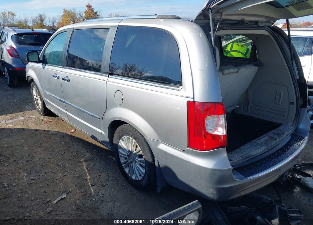 2013 CHRYSLER TOWN & COUNTRY LIMITED VIN: 2C4RC1GG4DR651814