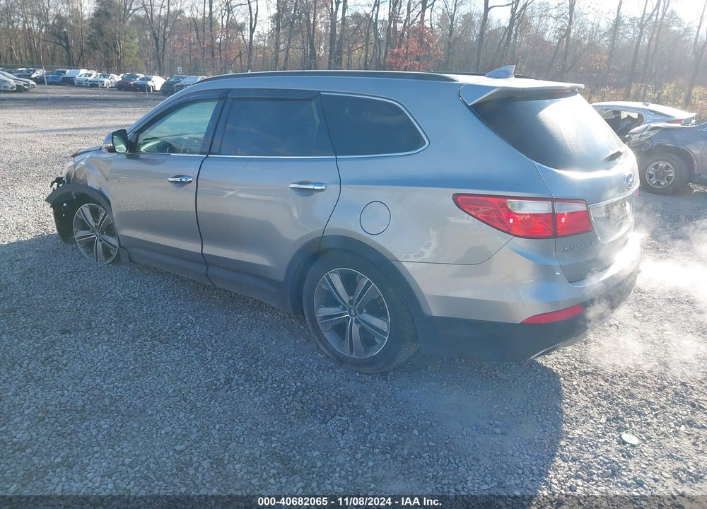 2015 HYUNDAI SANTA FE GLS VIN: KM8SRDHF7FU115707