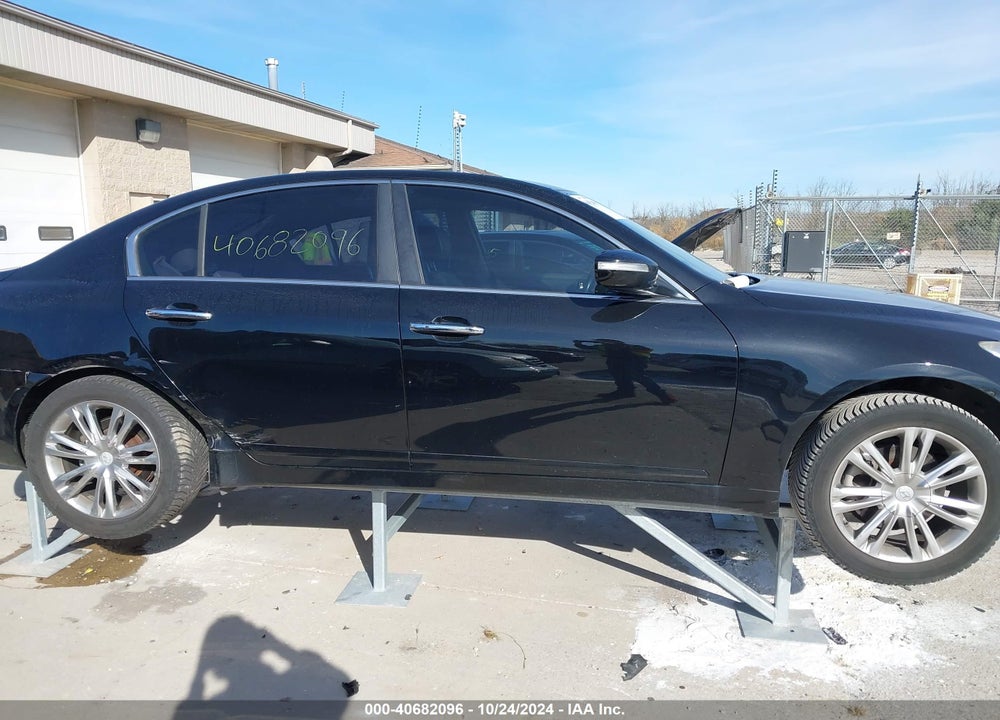 2011 HYUNDAI GENESIS 3.8 VIN: KMHGC4DE4BU140921