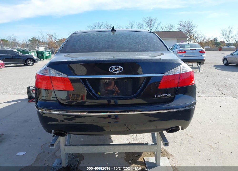 2011 HYUNDAI GENESIS 3.8 VIN: KMHGC4DE4BU140921